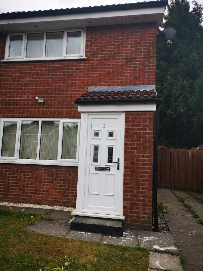 Gardner Holidays House Manchester Exterior foto